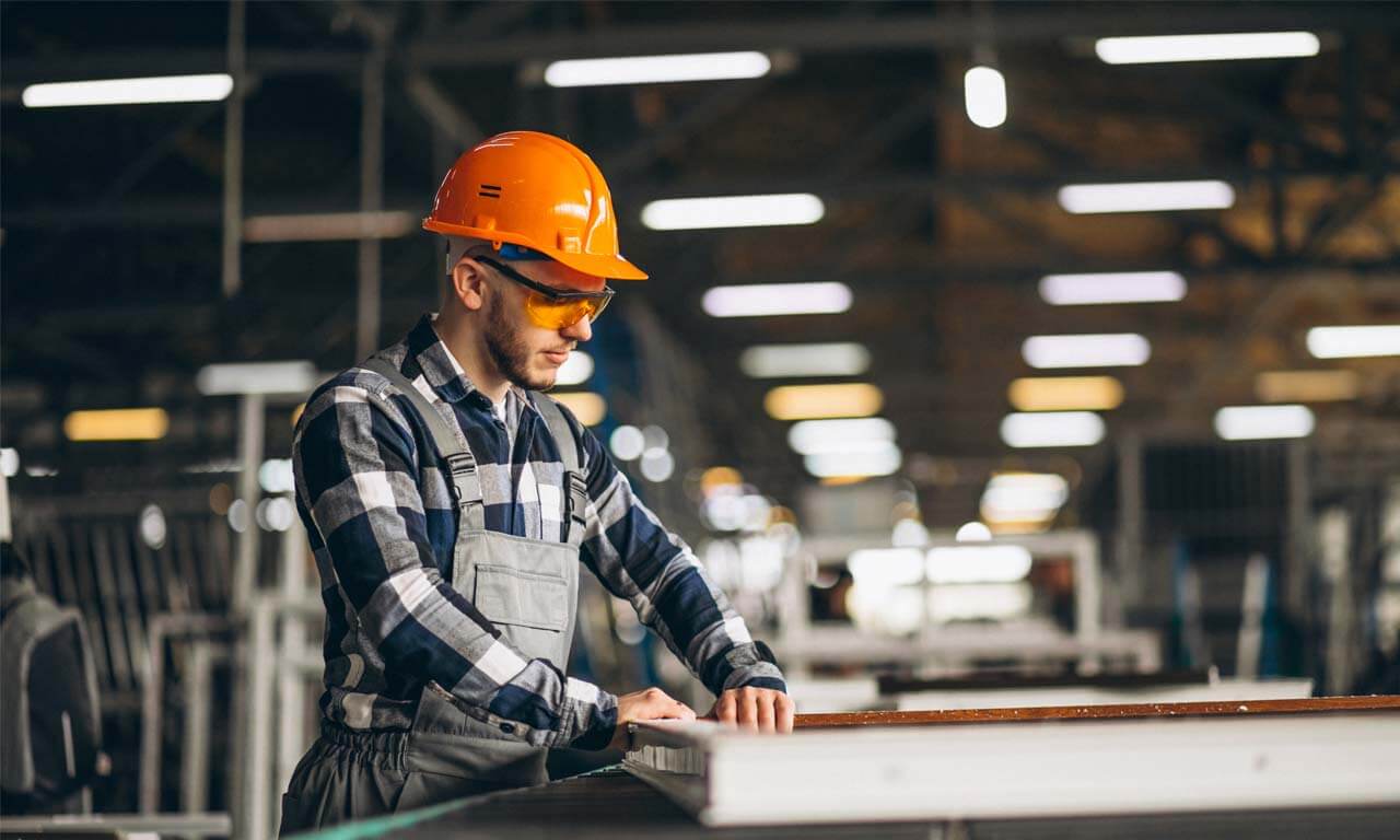 Company worker all thing properly work time